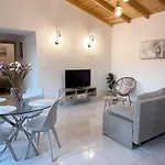 Thetis, The House Nafplio