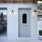 Thetis, The House Nafplio