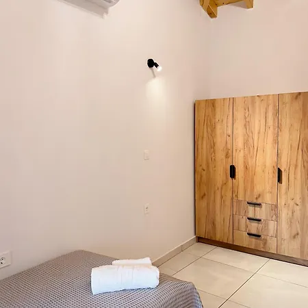 Thetis, The House * Nafplio