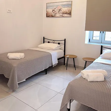 Thetis, The House Nafplio